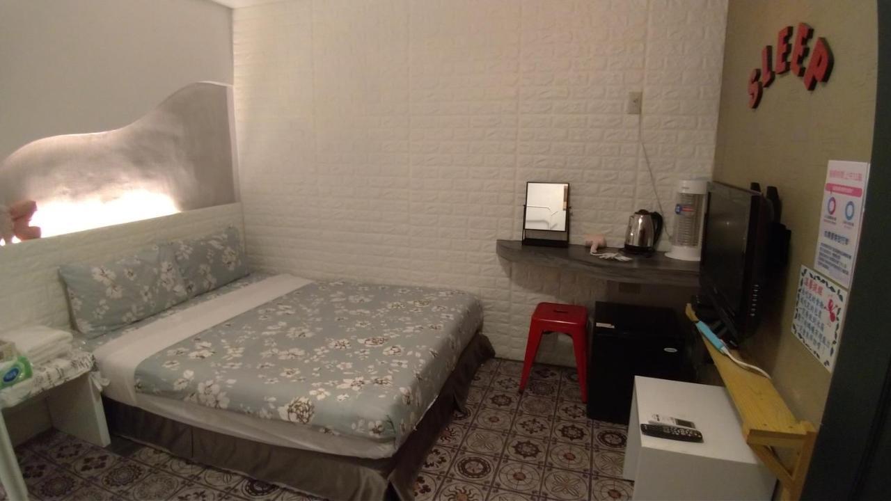 Renaissance Inn-Kenting Street Heng-ch'un Eksteriør bilde